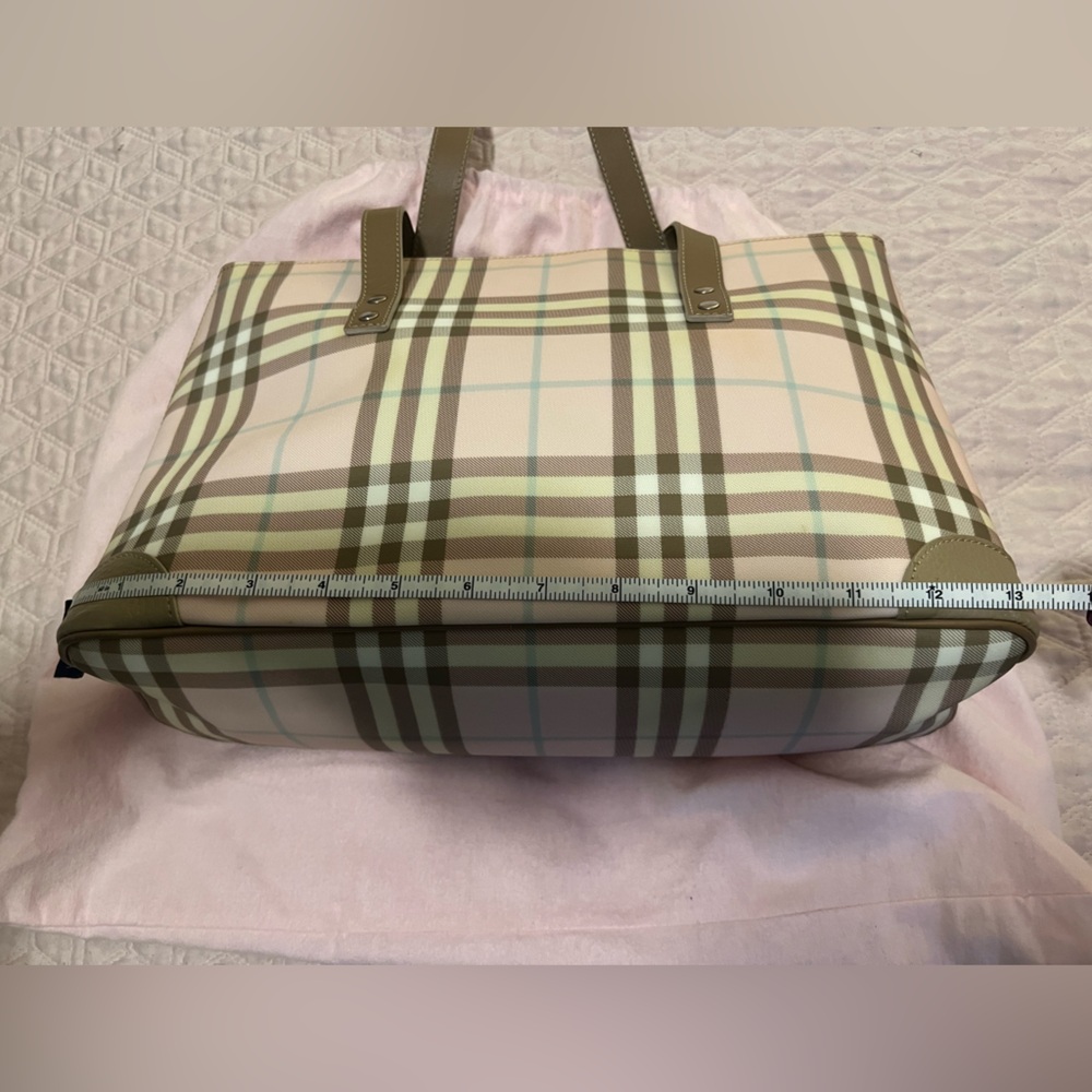 Burberry tote pink with COA and dust bag - Picture 13 of 17